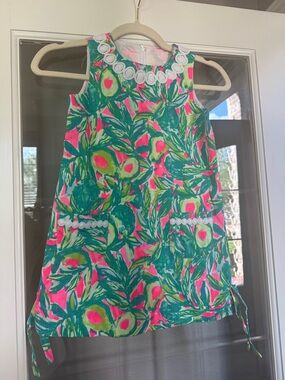 Lilly Pulitzer Girl’s Guac and Roll shift dress, Size 6